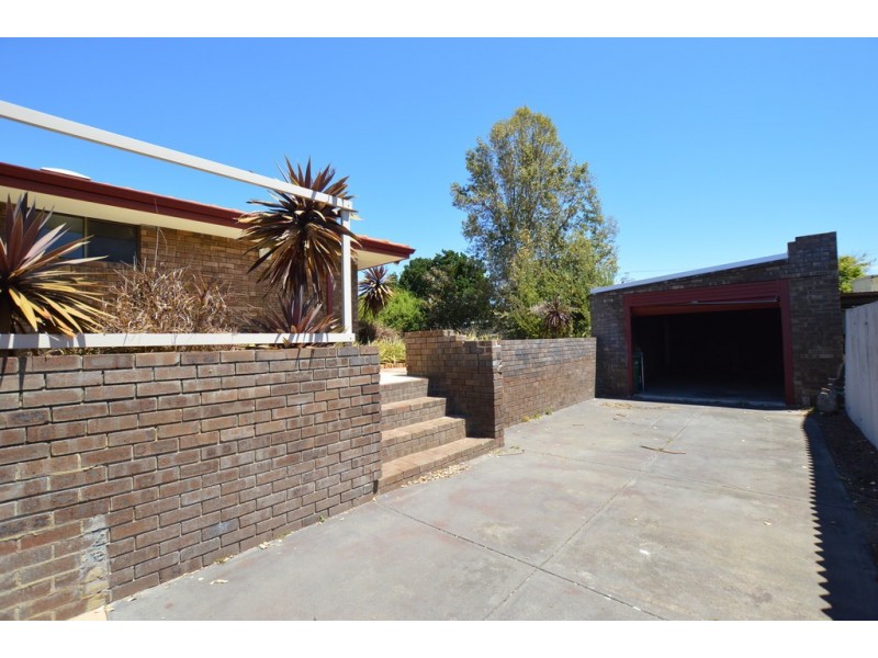 28 Powis Way, Warnbro WA 6169