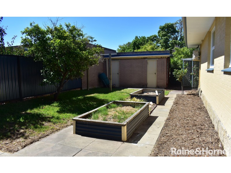 13 Hydra Close, Rockingham WA 6168