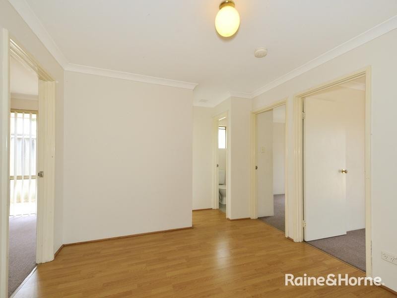 10 Vermilion Glade, Warnbro WA 6169