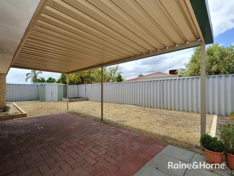 10 Vermilion Glade, Warnbro WA 6169