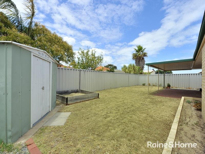 10 Vermilion Glade, Warnbro WA 6169