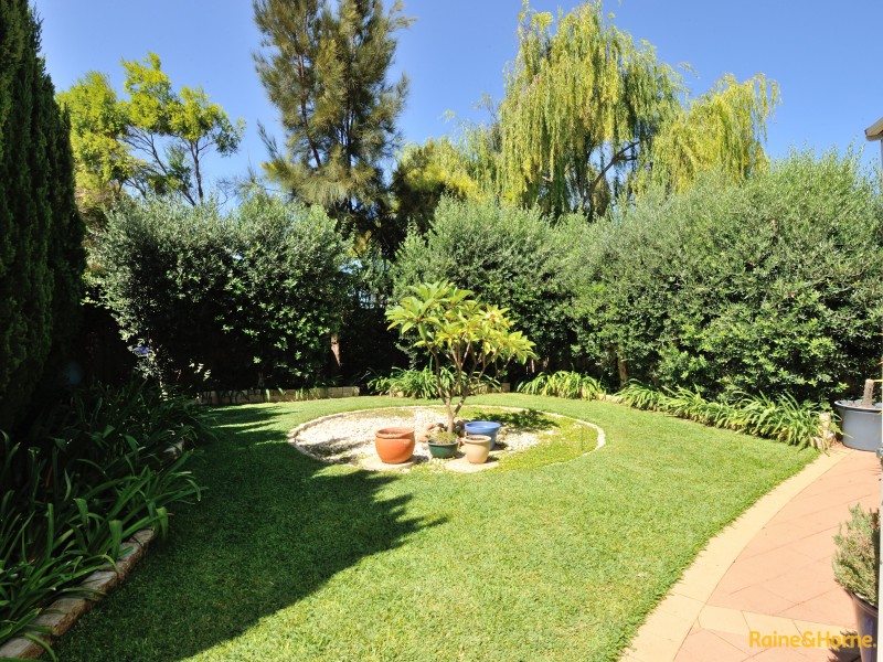 9B Tyne Court, Safety Bay WA 6169