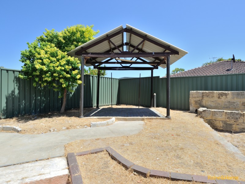2 Wills Court, Cooloongup WA 6168