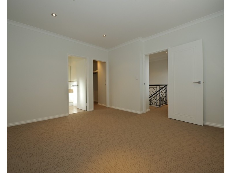 7/15 Benjamin Way, Rockingham WA 6168