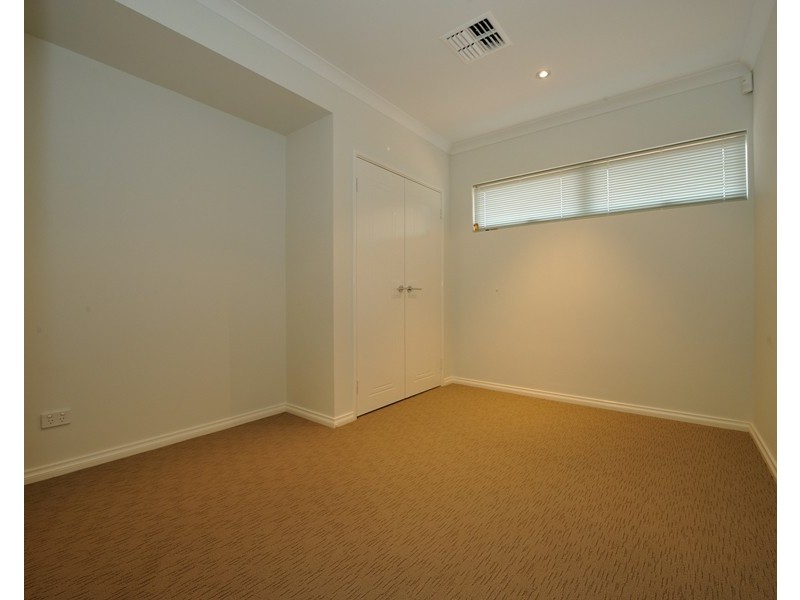 7/15 Benjamin Way, Rockingham WA 6168