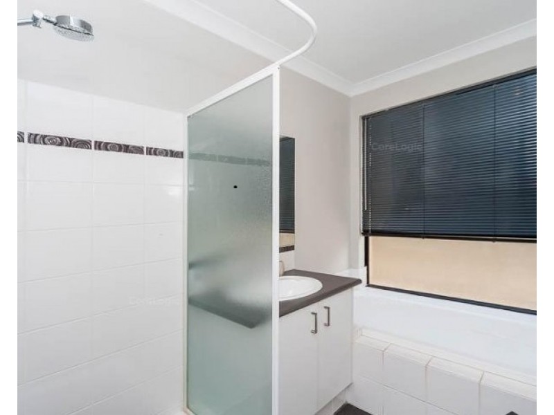 8 Taunton Mews, Leda WA 6170