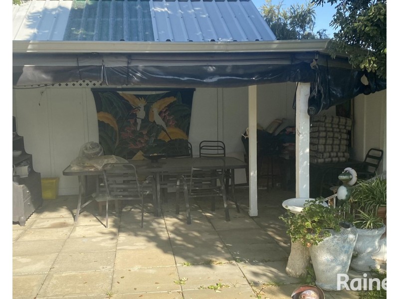 3/B Waller Street, Rockingham WA 6168