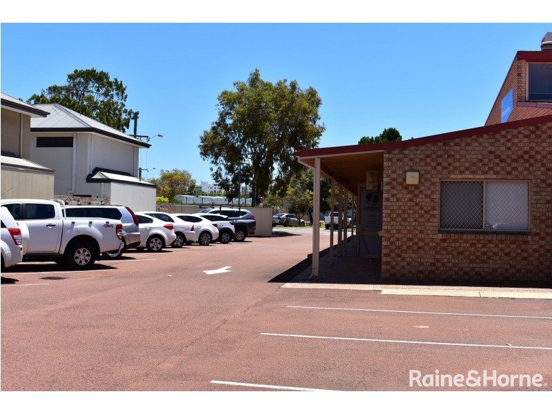 15/3 Benjamin Way, Rockingham WA 6168