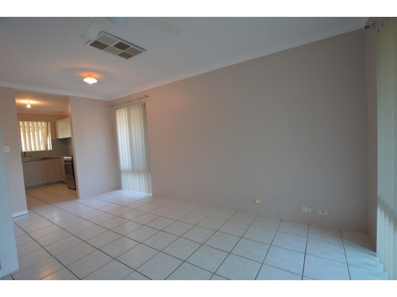 21 Luderick Grove, Warnbro WA 6169