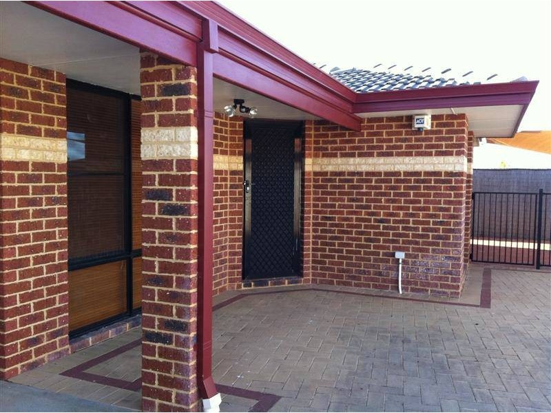 12 Redfin Close, Warnbro WA 6169