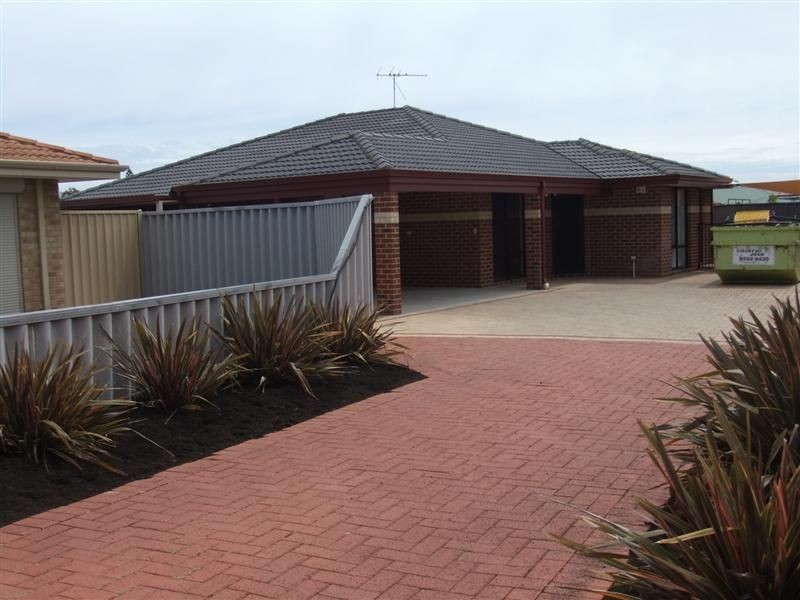 12 Redfin Close, Warnbro WA 6169