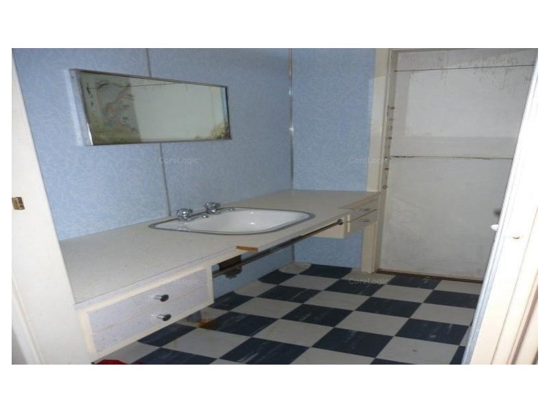 17 Yanrey Street, Golden Bay WA 6174