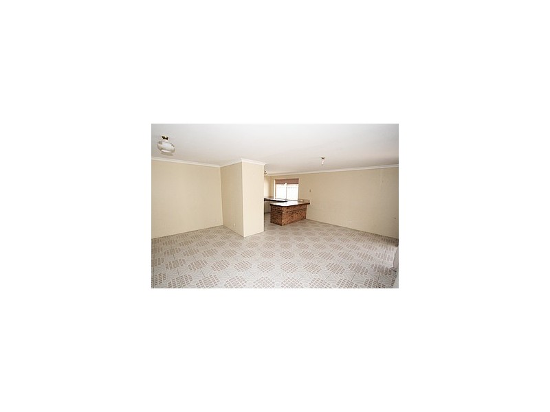 20 Manila Place, Warnbro WA 6169