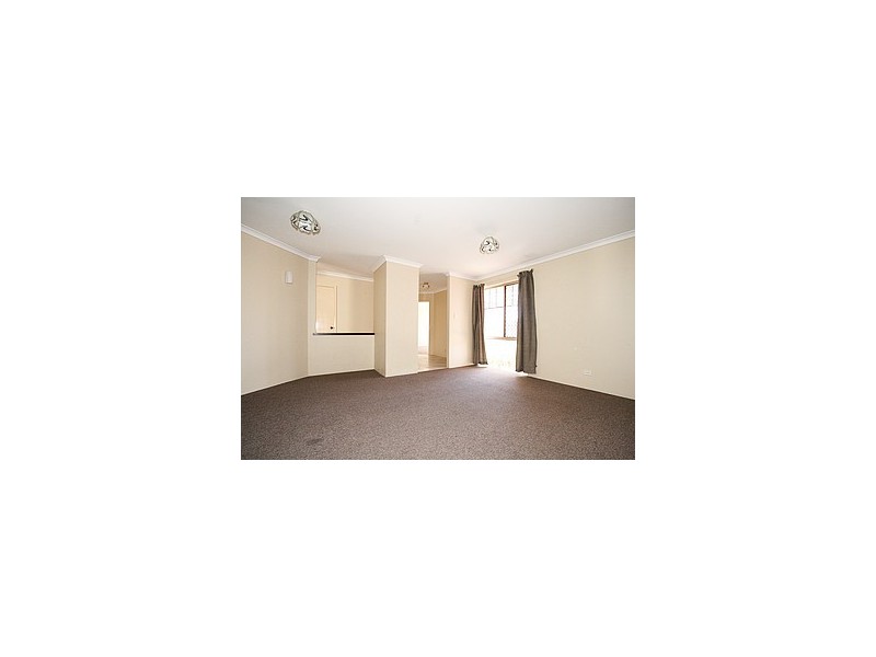 20 Manila Place, Warnbro WA 6169