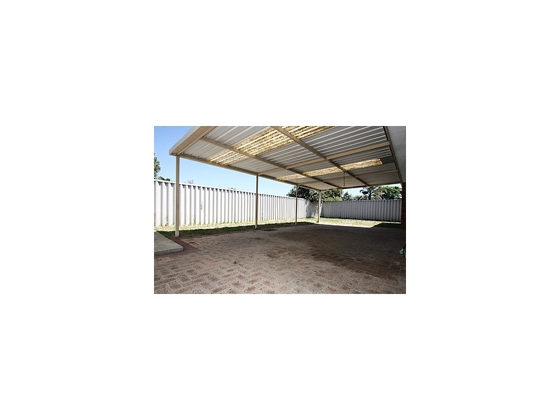 20 Manila Place, Warnbro WA 6169