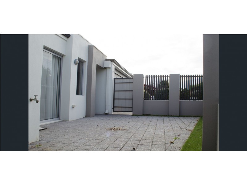 10A Kenton Way, Rockingham WA 6168