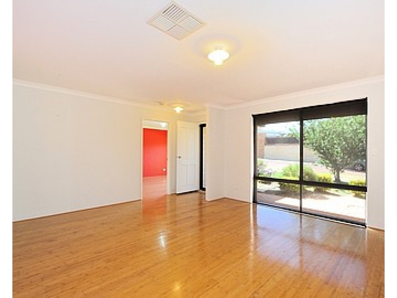 19 Cleland Crescent, Baldivis WA 6171