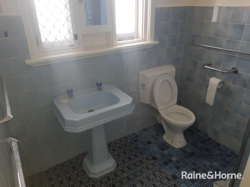 102 Harrison Street, Rockingham WA 6168