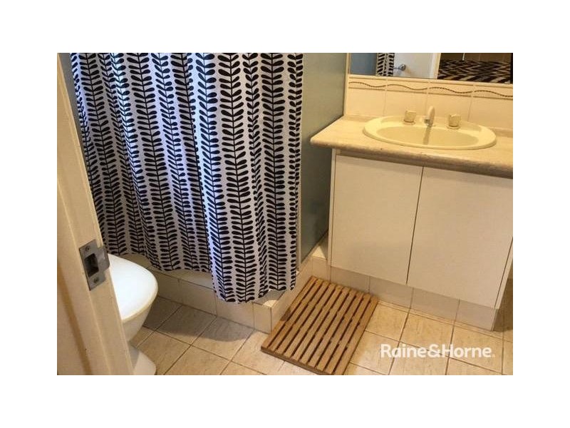28 Abingdon Crescent, Wellard WA 6170