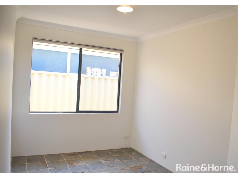 72 Seawind Drive, Rockingham WA 6168