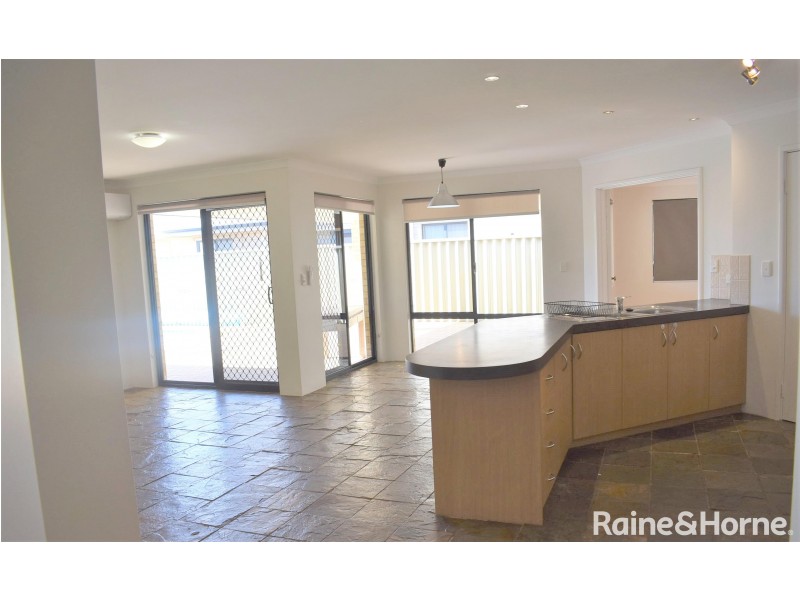 72 Seawind Drive, Rockingham WA 6168
