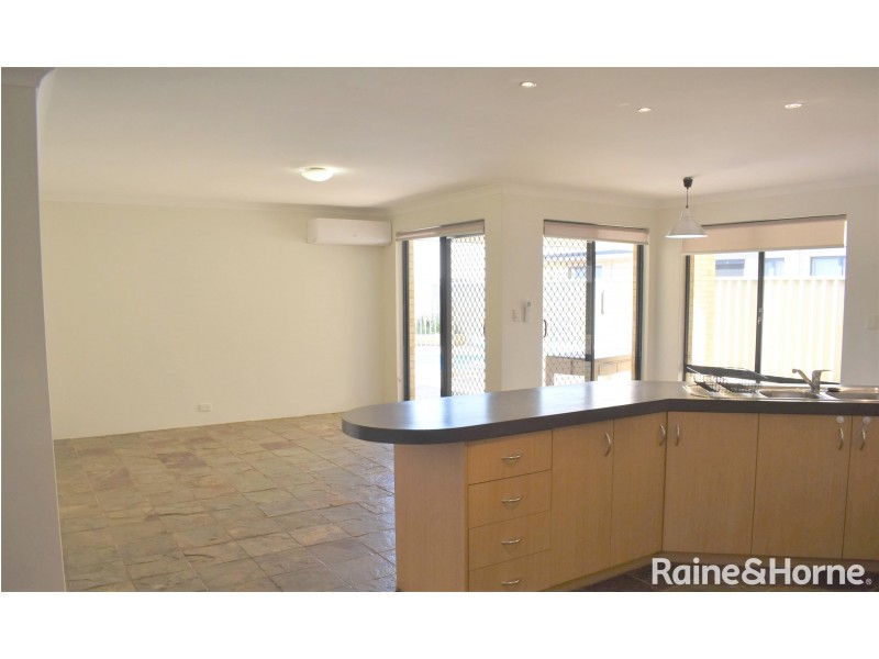 72 Seawind Drive, Rockingham WA 6168