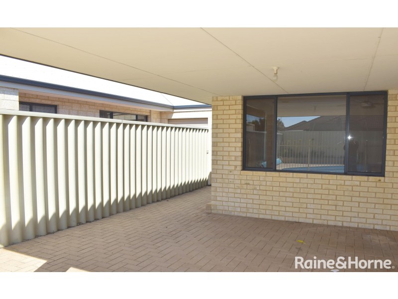 72 Seawind Drive, Rockingham WA 6168
