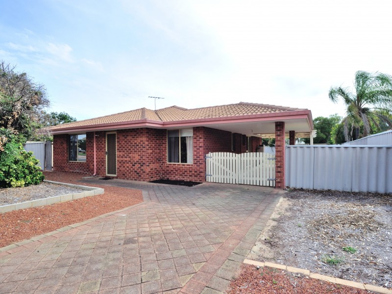 2 Coronata Drive, Warnbro WA 6169