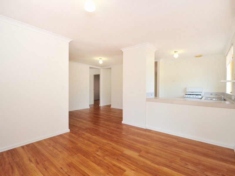 2 Coronata Drive, Warnbro WA 6169