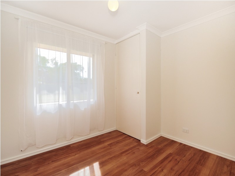 2 Coronata Drive, Warnbro WA 6169