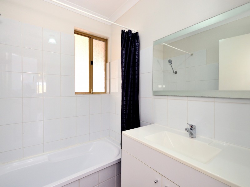 2 Coronata Drive, Warnbro WA 6169