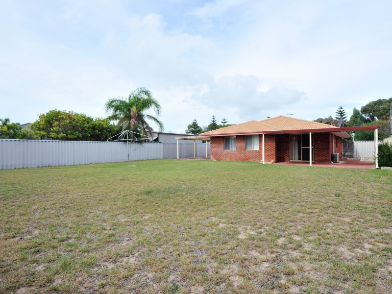 2 Coronata Drive, Warnbro WA 6169