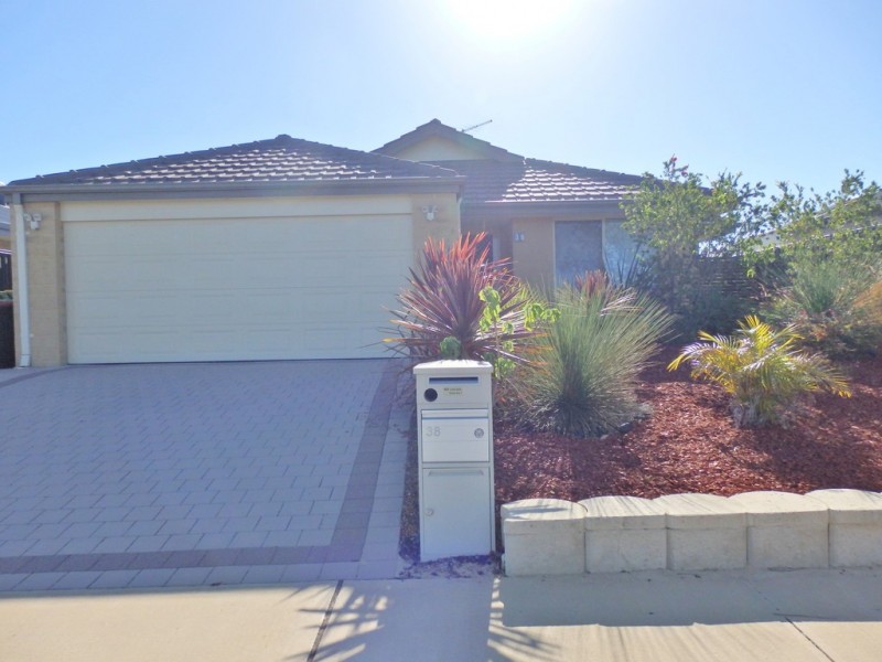 38 Camelot Street, Baldivis WA 6171