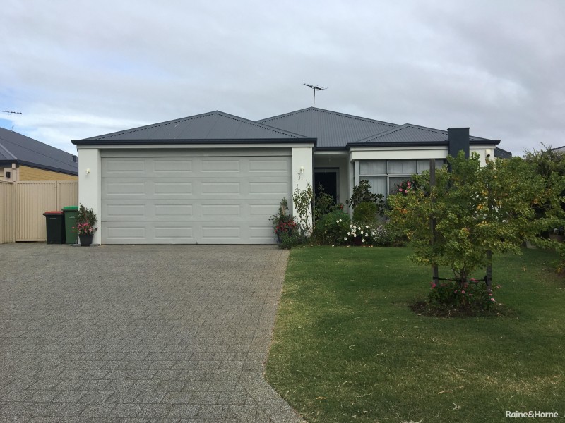 31 Buttermere Approach, Waikiki WA 6169