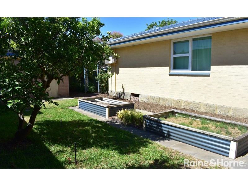 13 Hydra Close, Rockingham WA 6168