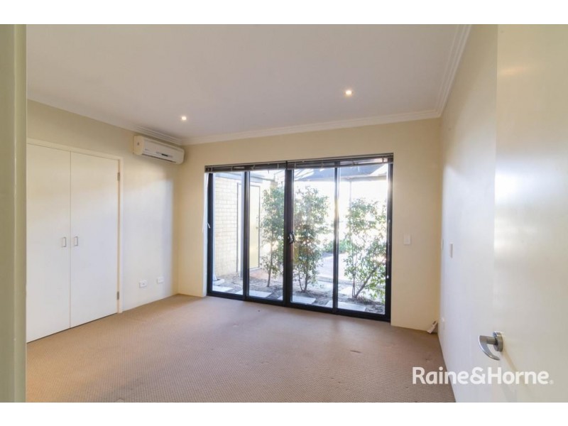 9/18-20 Lake Street, Rockingham WA 6168