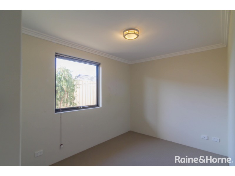 9/18-20 Lake Street, Rockingham WA 6168