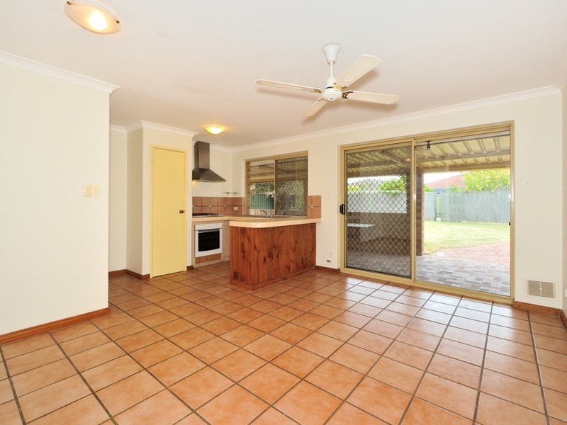 34 Majestic Close, Port Kennedy WA 6172