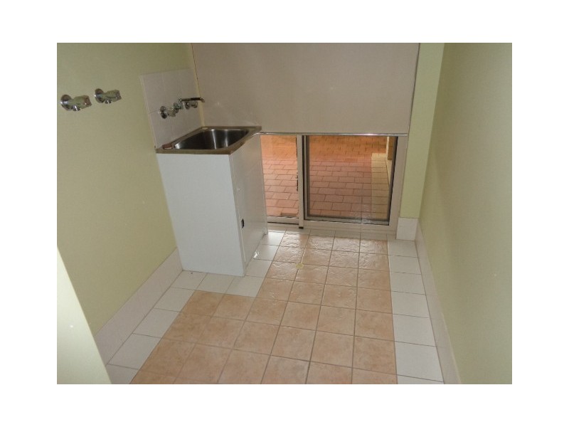 28 Abingdon Crescent, Wellard WA 6170