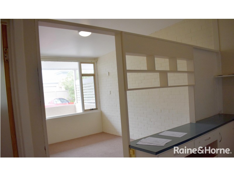 2/43 Harrison Street, Rockingham WA 6168