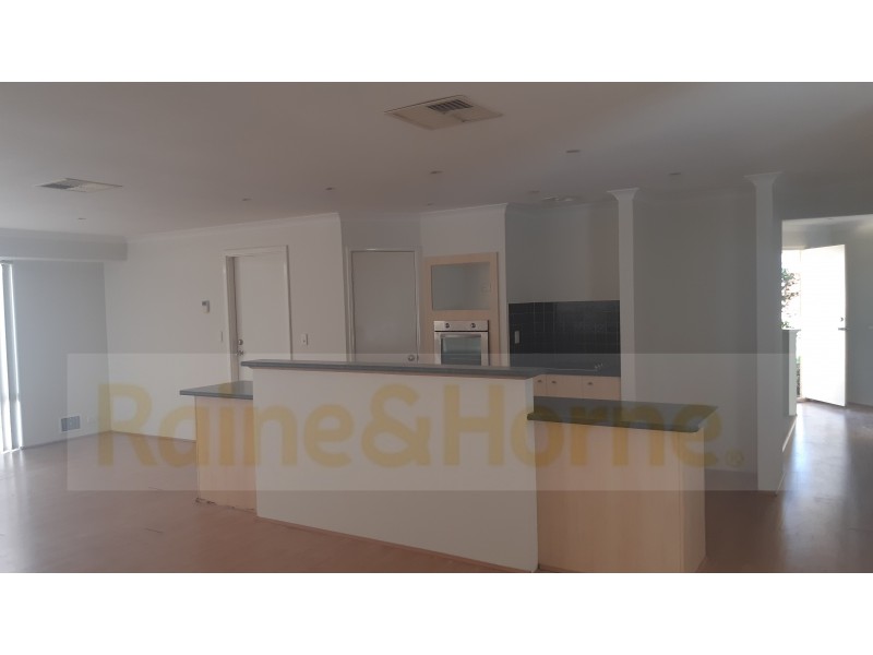 60 Pimento Circle, Port Kennedy WA 6172