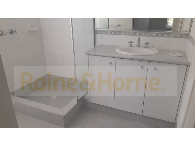 60 Pimento Circle, Port Kennedy WA 6172