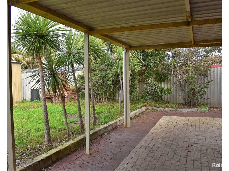 21 Boon Court, Rockingham WA 6168