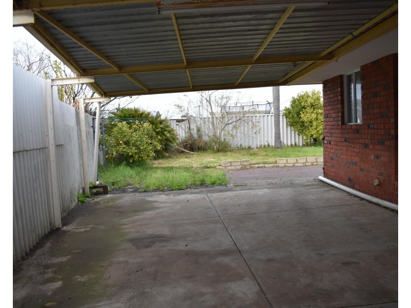 21 Boon Court, Rockingham WA 6168