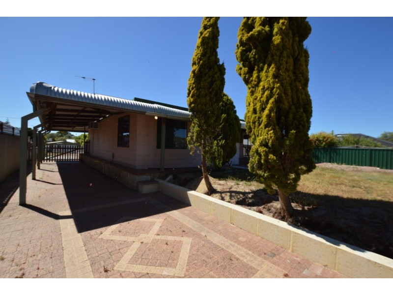 7 Wenn Rd, Singleton WA 6175