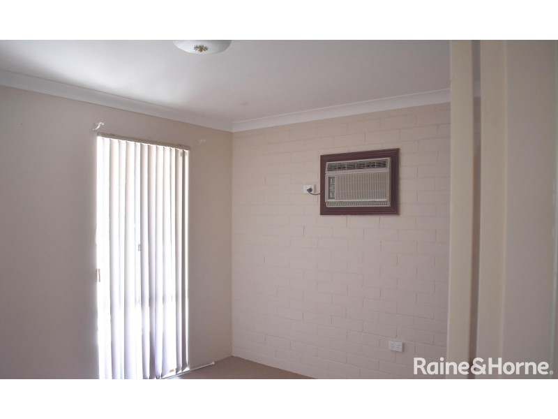 28 Centaurus Street, Rockingham WA 6168