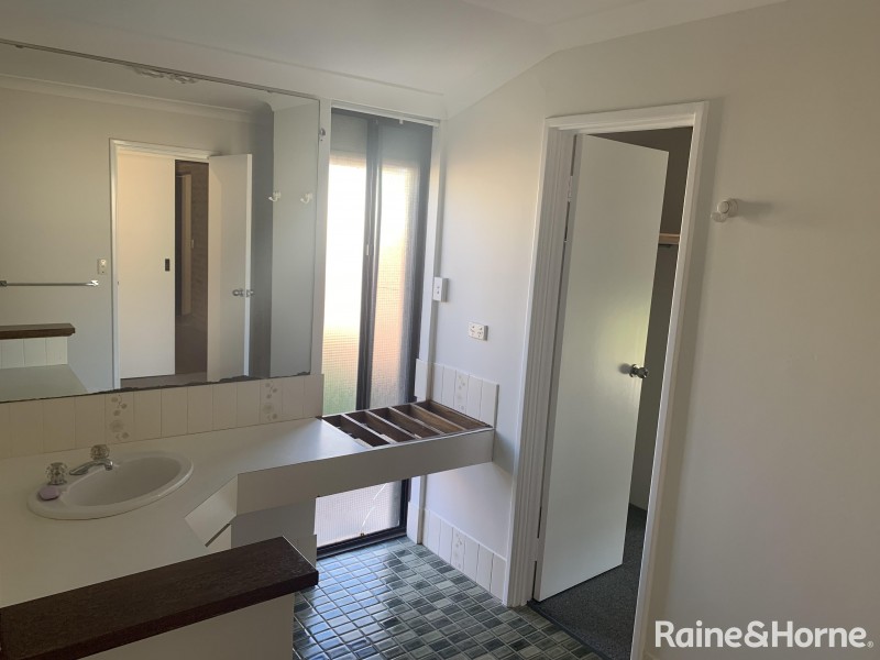 3 Dodd Place, Warnbro WA 6169