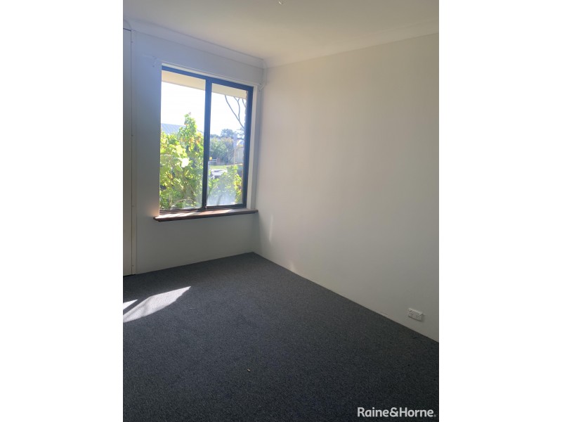 3 Dodd Place, Warnbro WA 6169