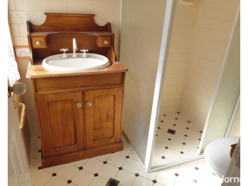 57 Waikiki Road, Safety Bay WA 6169