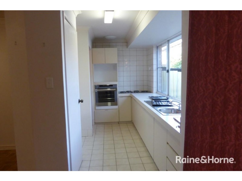 5/11 Bell Street, Rockingham WA 6168